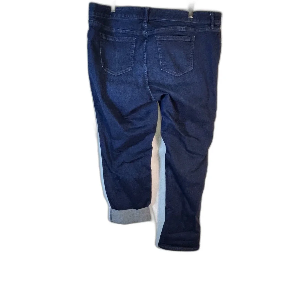 Torrid Women's Blue Denim Mid-Rise Boyfriend Jeans Size 18R - Picture 8 of 14